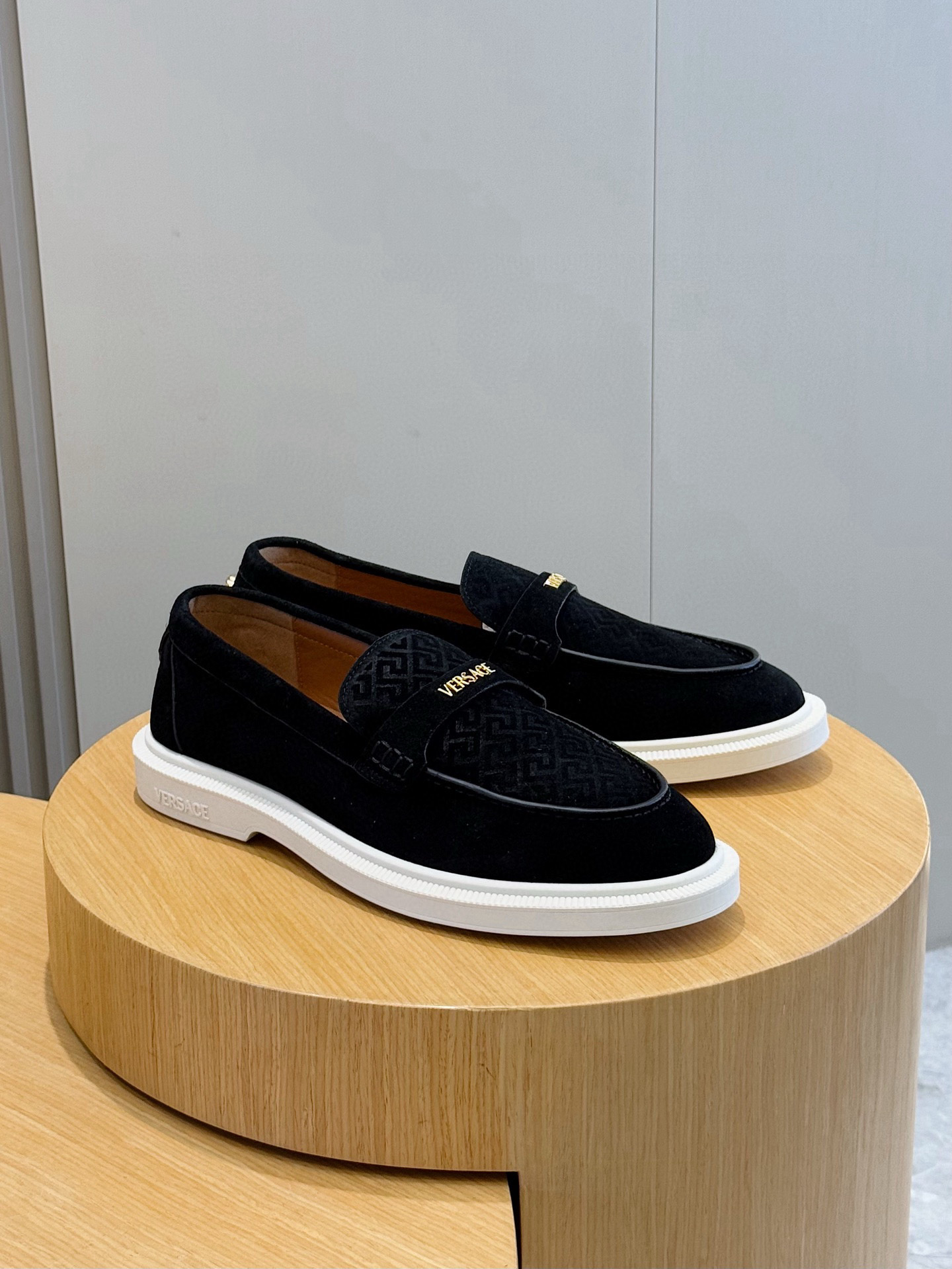 베르사체 남자 신발 운동화 스니커즈