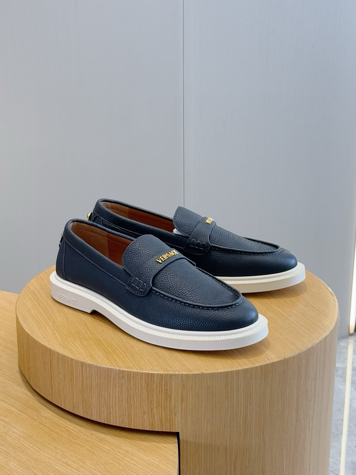 베르사체 남자 신발 운동화 스니커즈