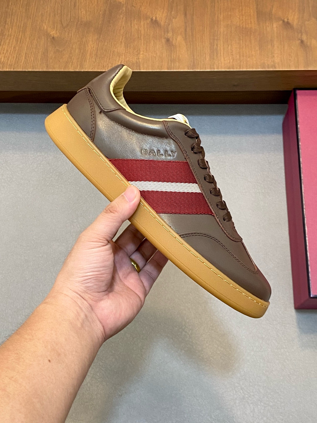 발리 남자 신발 운동화 스니커즈