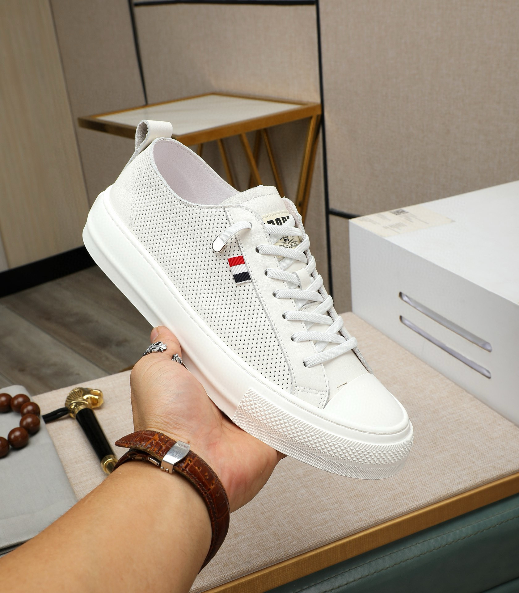 톰브라운 남자 신발 운동화 스니커즈