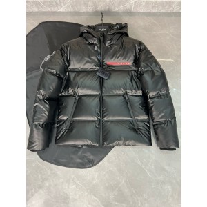 프라다 남녀공용 패딩