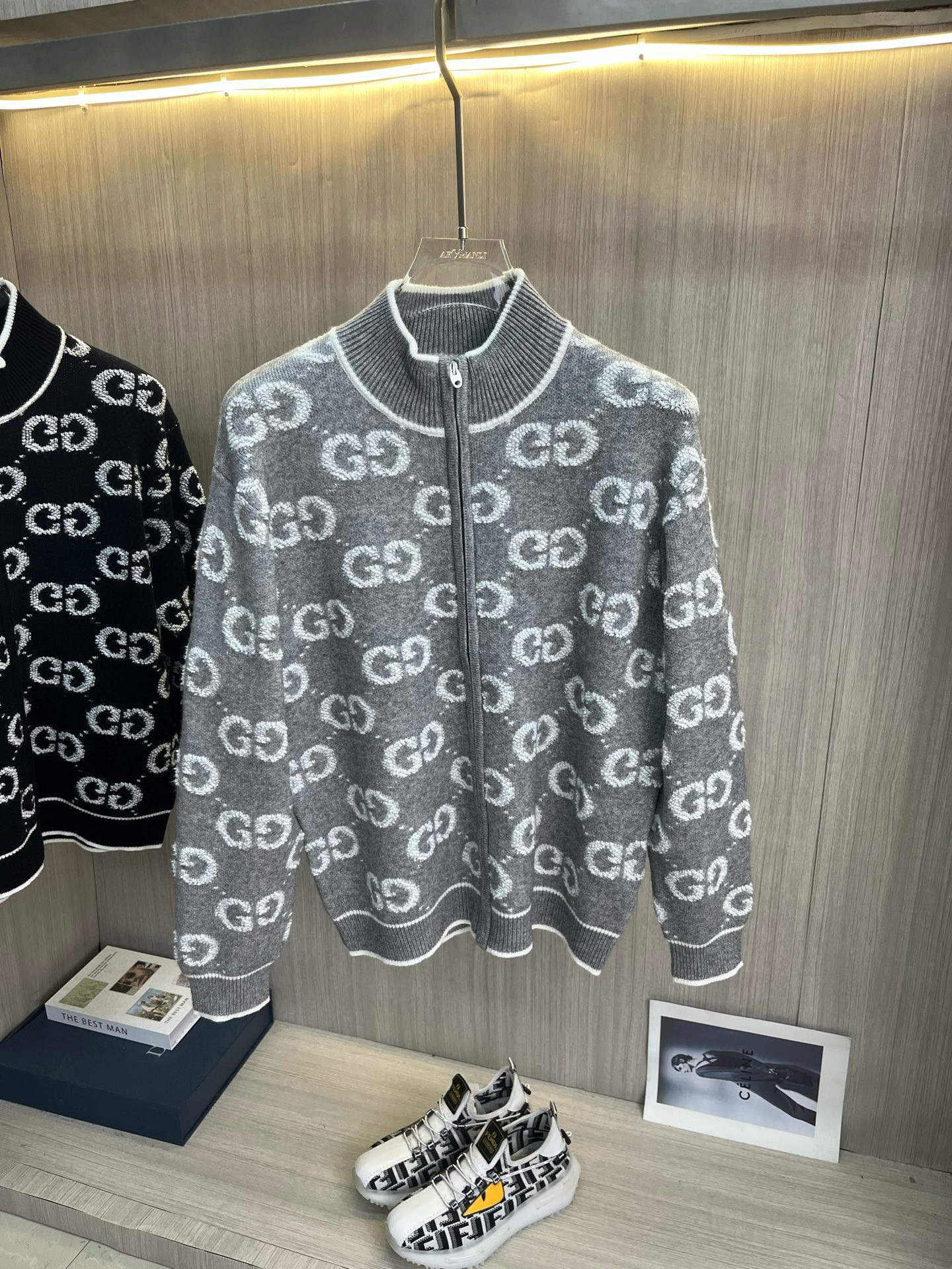 구찌 남자 가디건