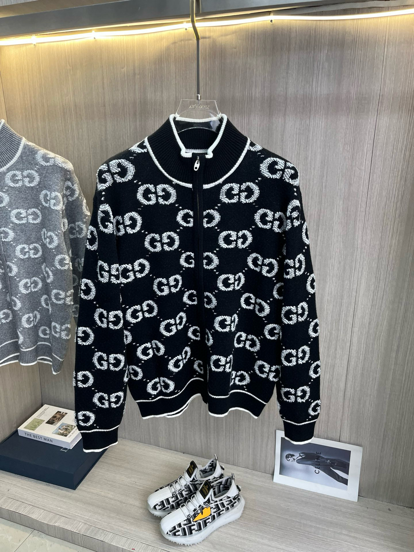 구찌 남자 가디건