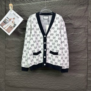 구찌 남자 가디건