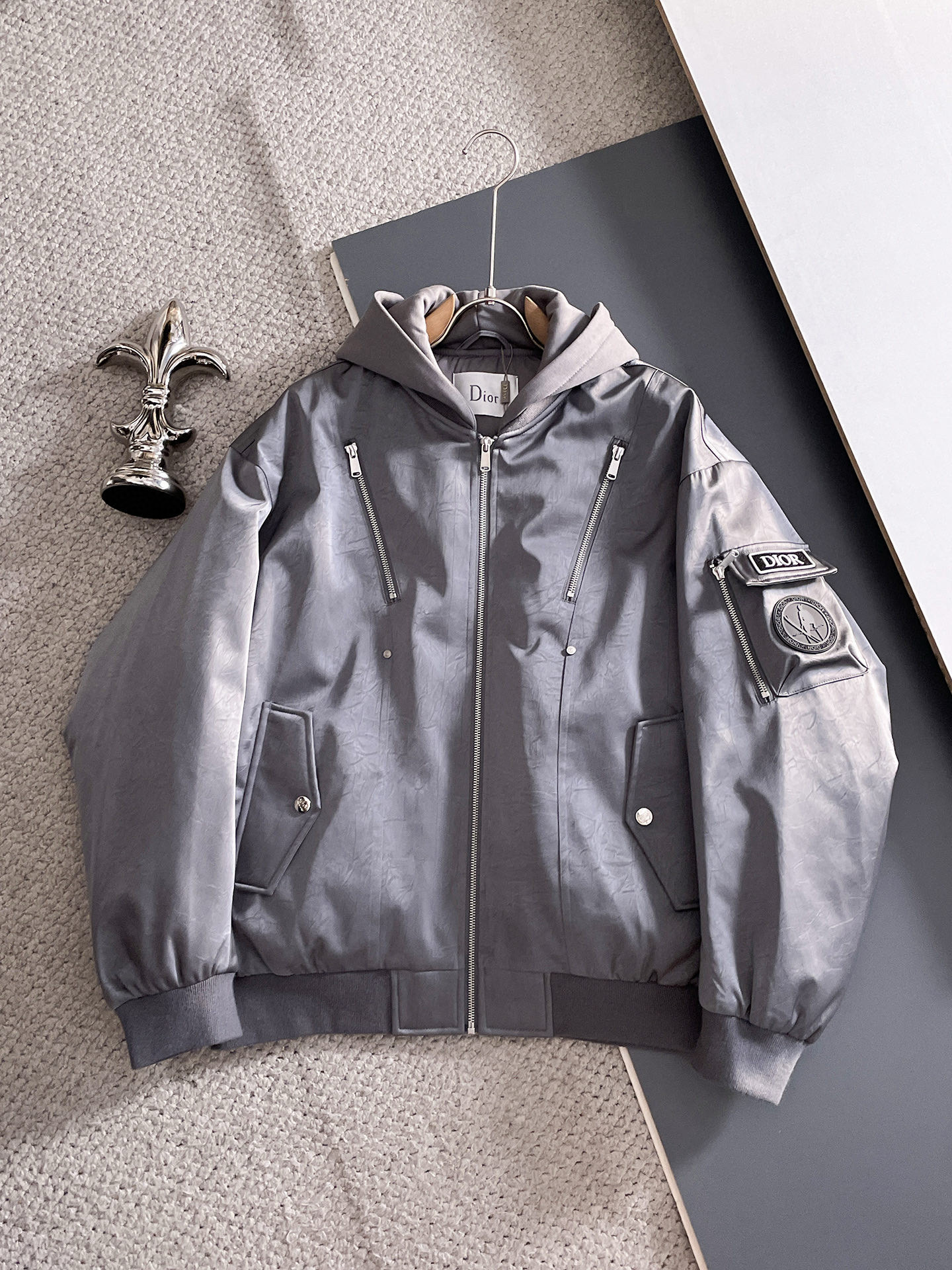 디올 남자 패딩