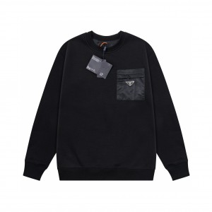 프라다 남자 맨투맨