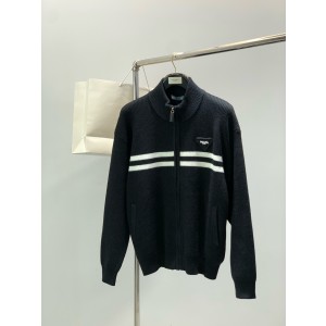 프라다 남자 가디건