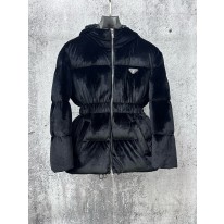 프라다 남자 패딩