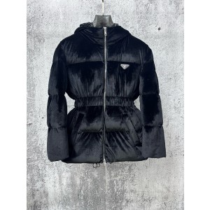 프라다 남자 패딩