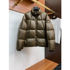 프라다 남자 패딩