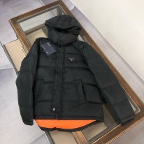 프라다 남자 패딩