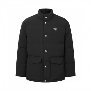 프라다 남자 패딩