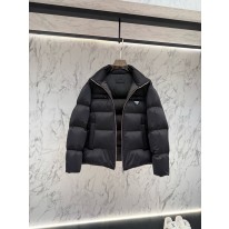 프라다 남자 패딩
