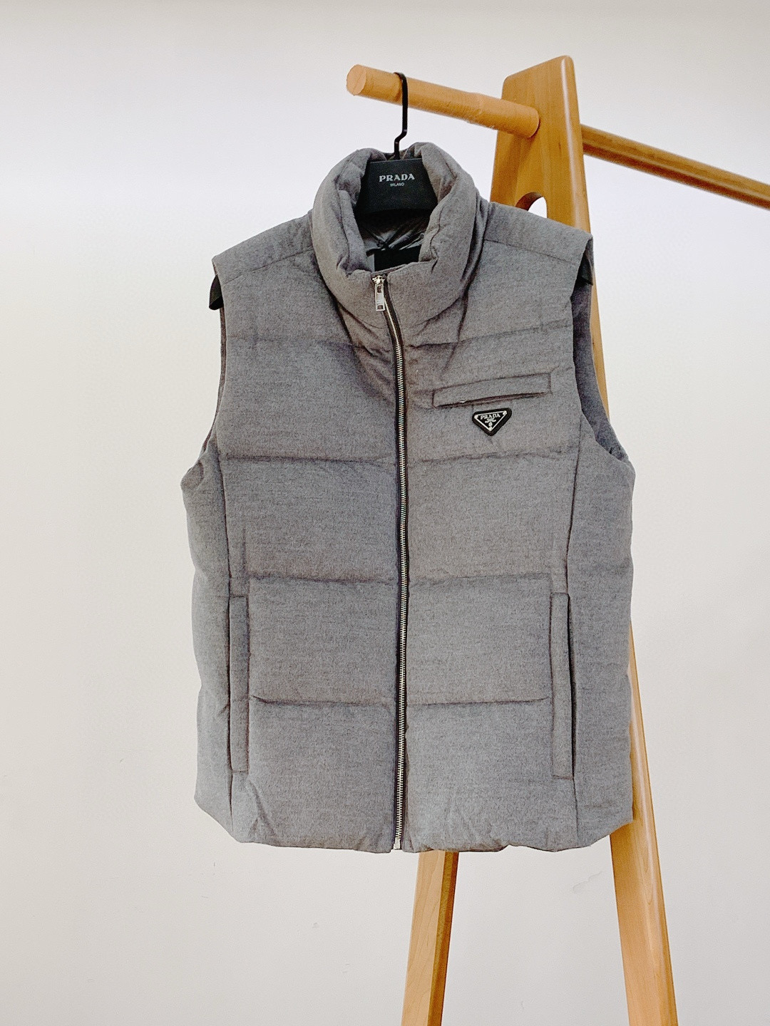 프라다 남자 조끼