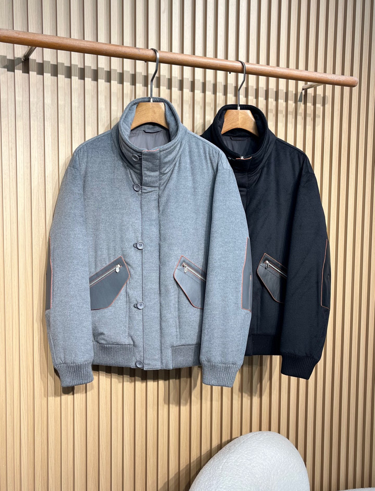 에르메스 2컬러 남자 패딩