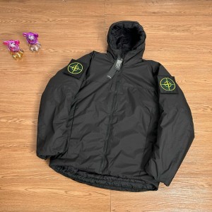 스톤아일랜드 2컬러 남자 패딩