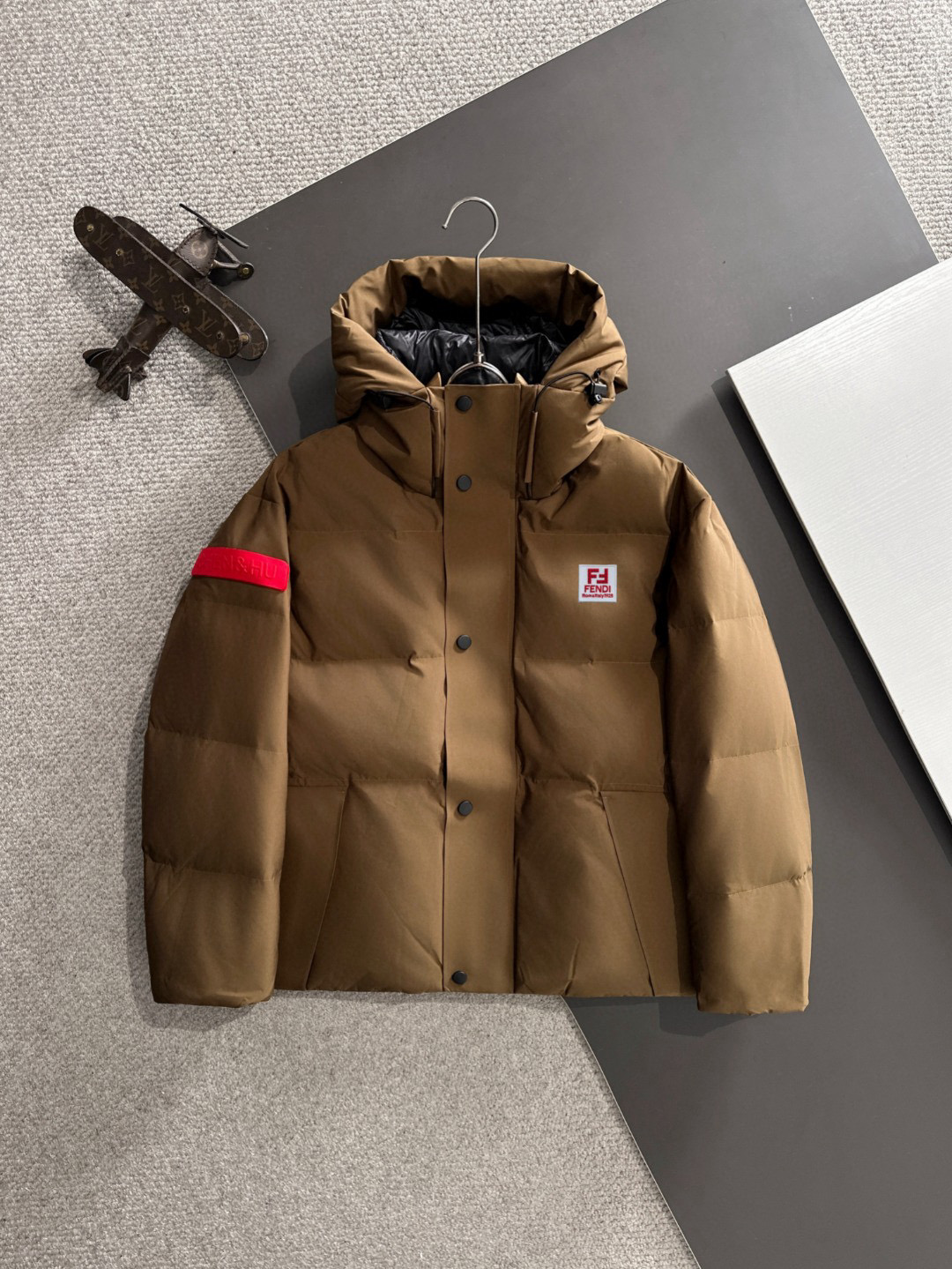 펜디 남자 패딩