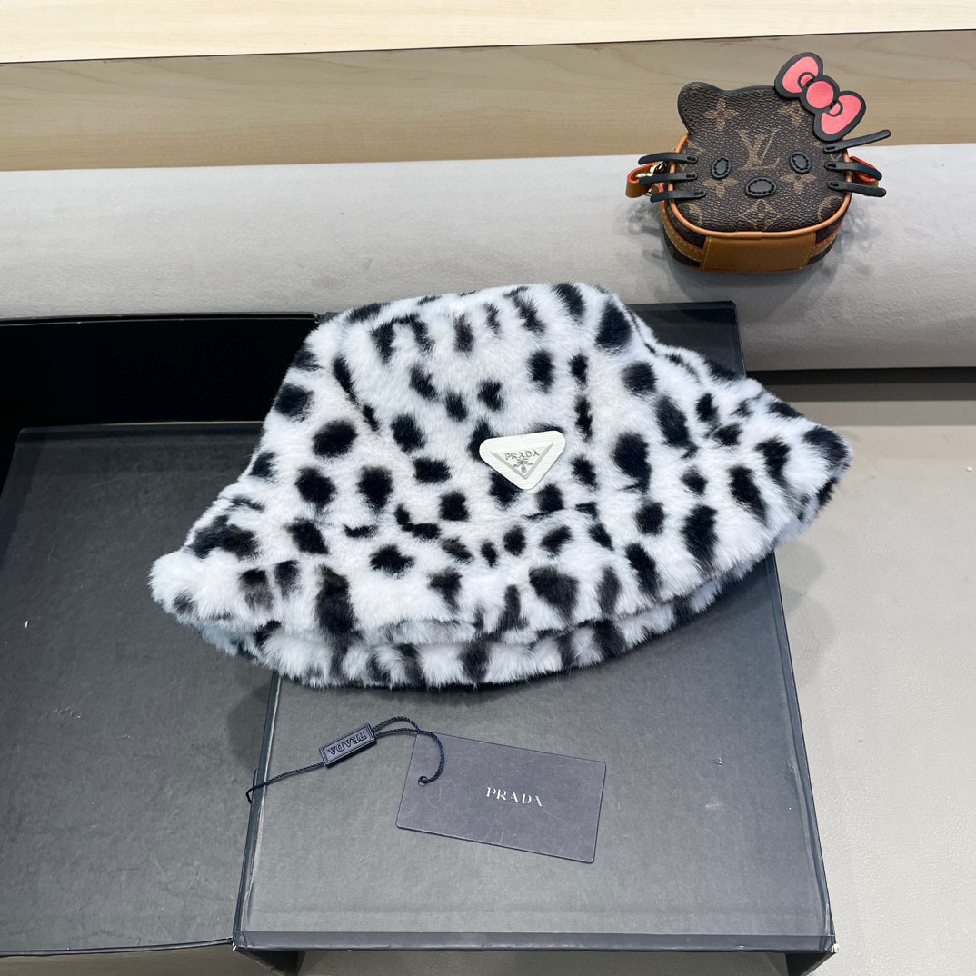 프라다 겨울 모자