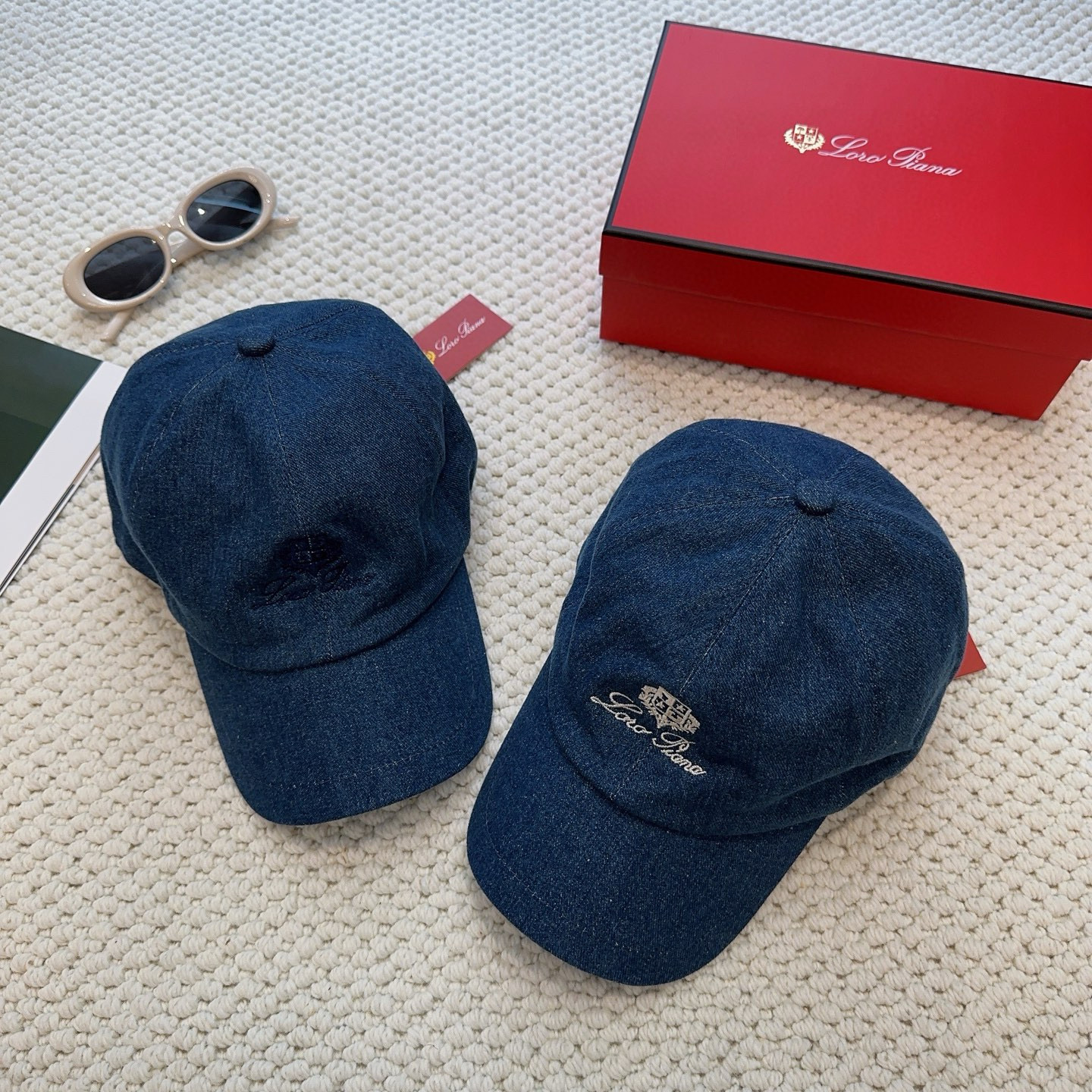 로로피아나 모자