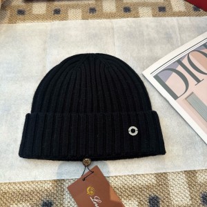 로로피아나 겨울 모자