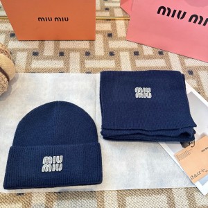 미우미우 겨울 모자 세트