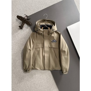 발렌시아가 남자 패딩