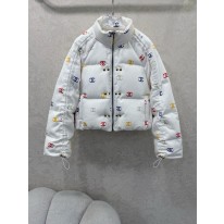 샤넬 여자 패딩