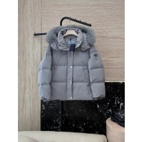 프라다 여자 패딩