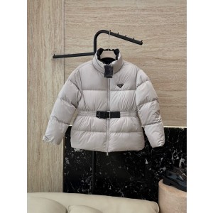 프라다 여자 패딩