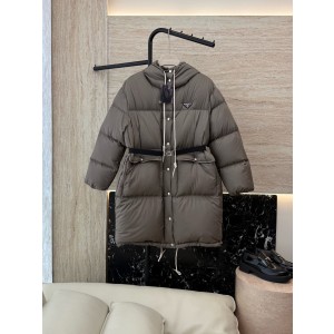 프라다 여자 패딩