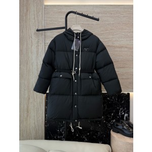 프라다 여자 패딩