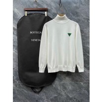 보테가베네타 2컬러 남자 니트