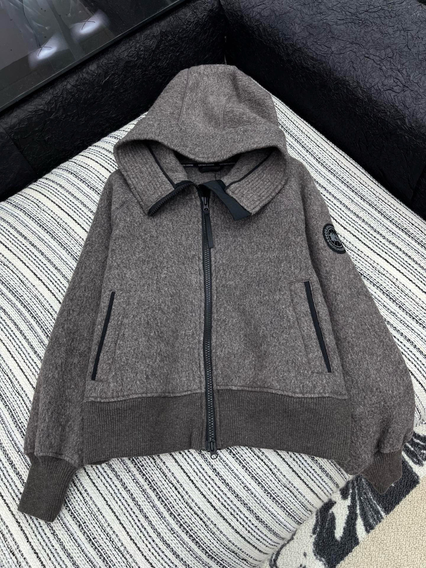 루이비통 여자 후드티 맨투맨