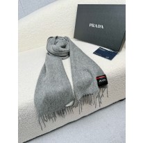 프라다 스카프