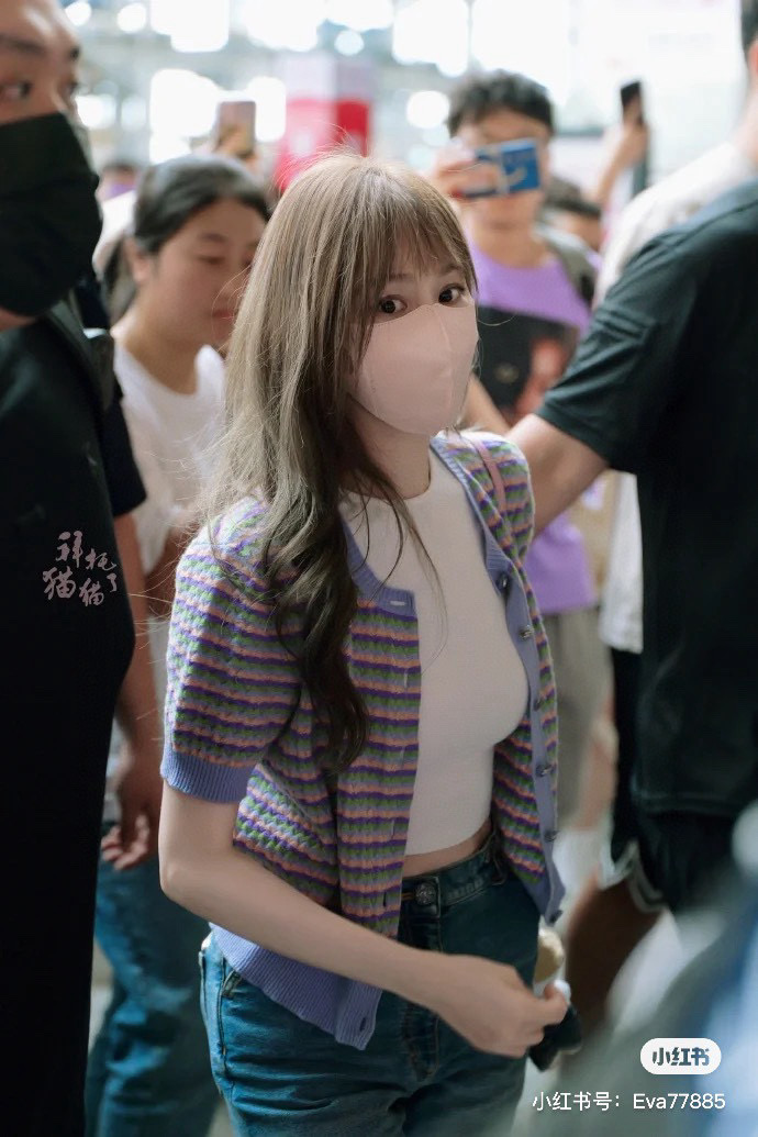 샤넬 여자 반팔