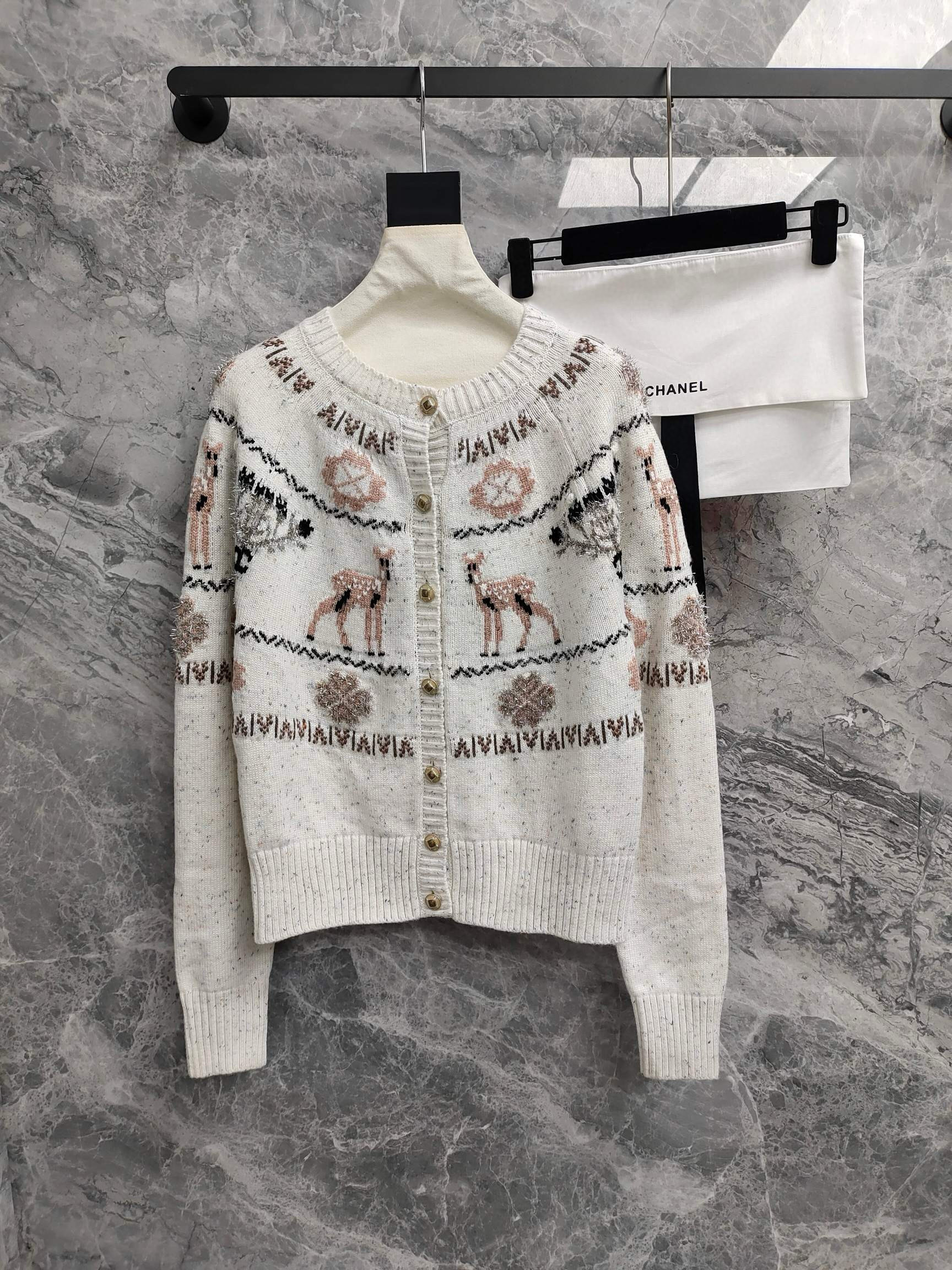 샤넬 여자 니트