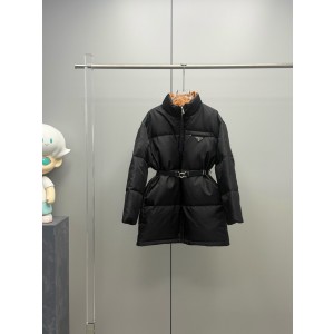 프라다 여자 패딩