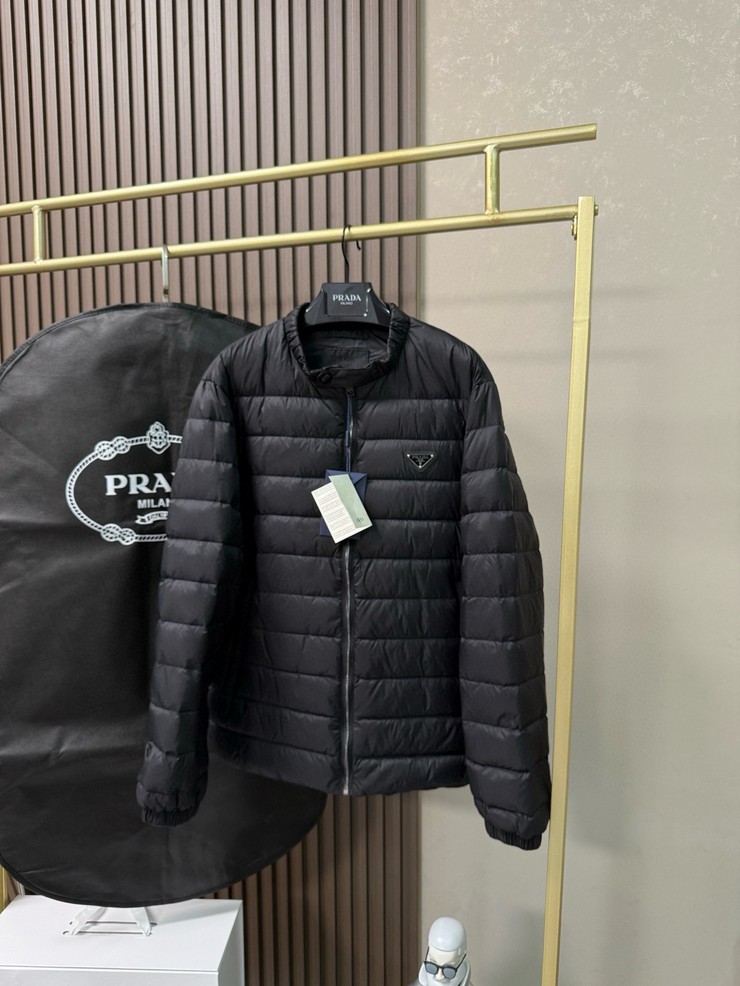 프라다 여자 패딩