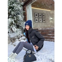 프라다 여자 패딩