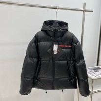 프라다 여자 패딩