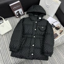 프라다 여자 패딩