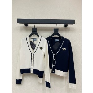 프라다 2컬러 여자 가디건