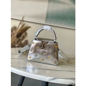 루이비통 M26258 여자가방