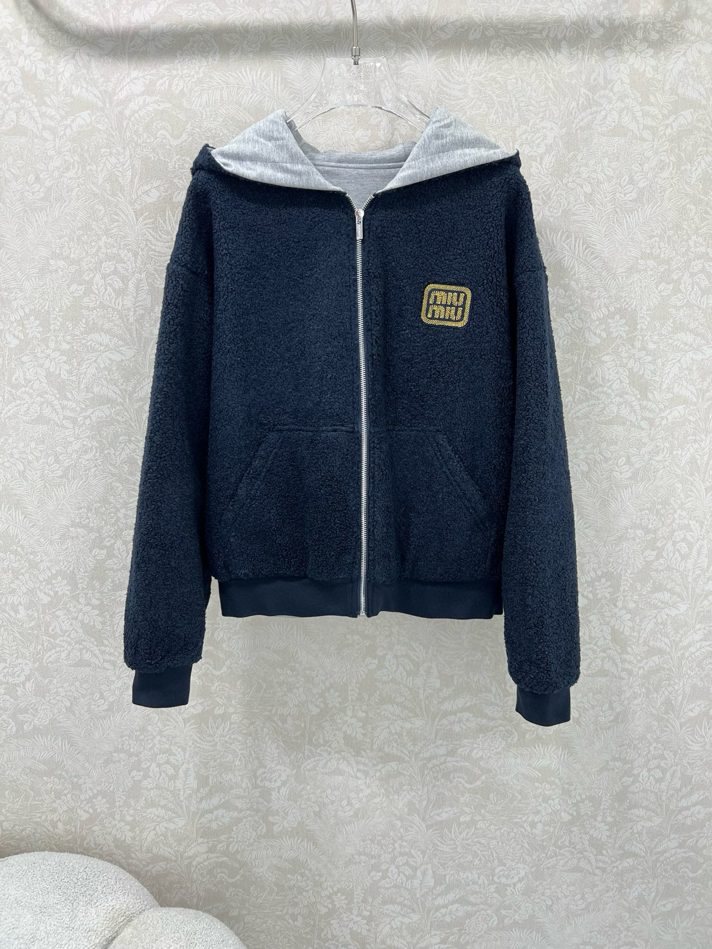 미우미우 여자 후드티 맨투맨