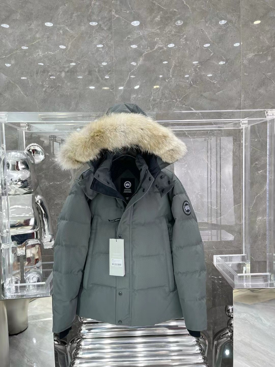 캐나다구스 여자 패딩