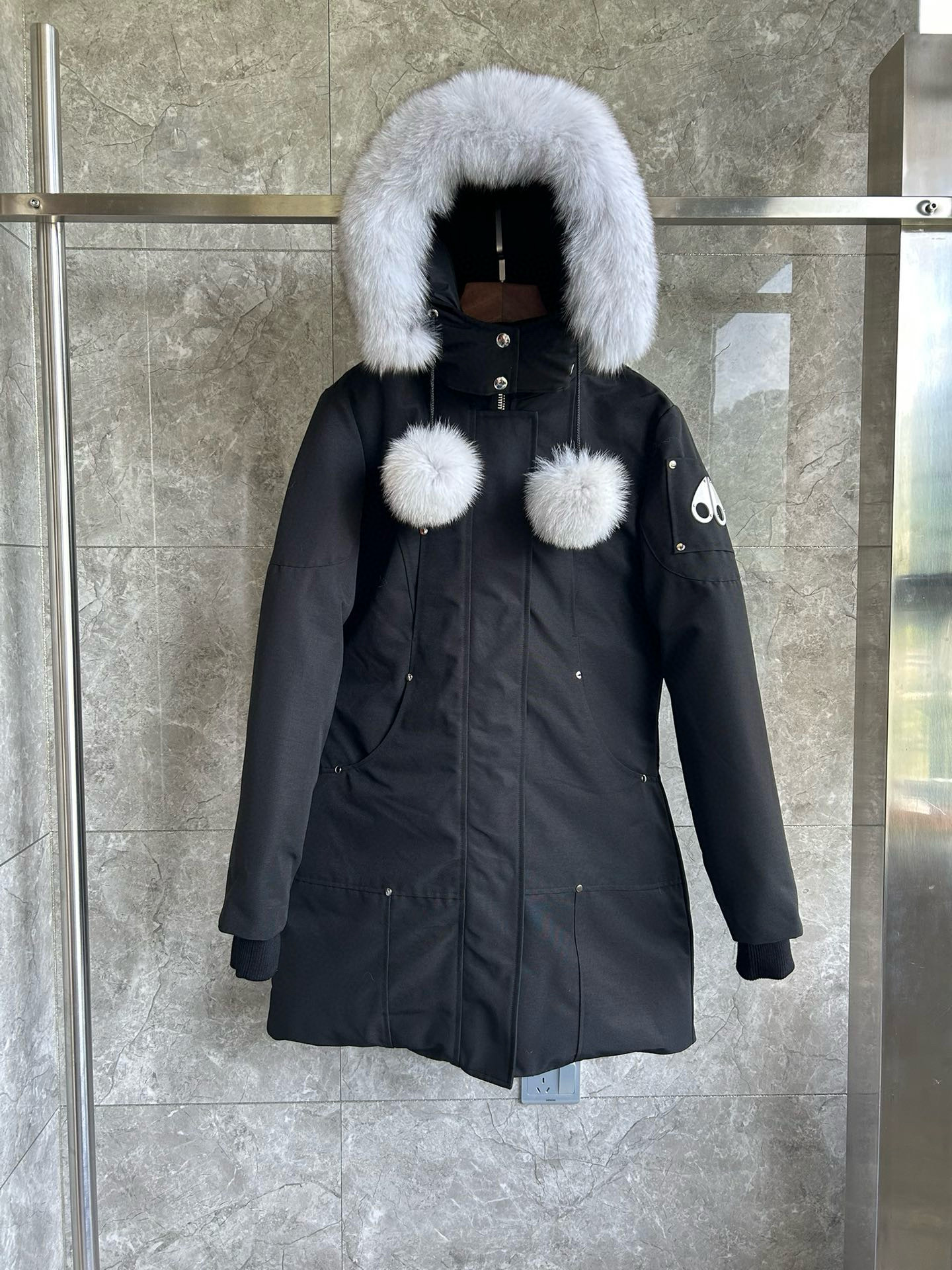 무스너클 여자 패딩