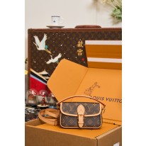 루이비통 M83298 여자가방