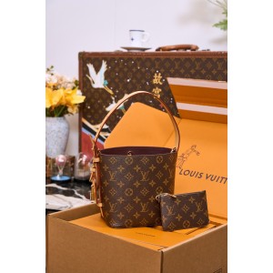 루이비통 M12925 여자가방
