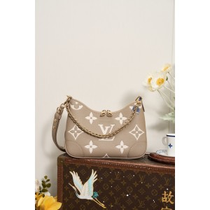 루이비통 M13224 여자가방