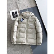 프라다 남자 패딩